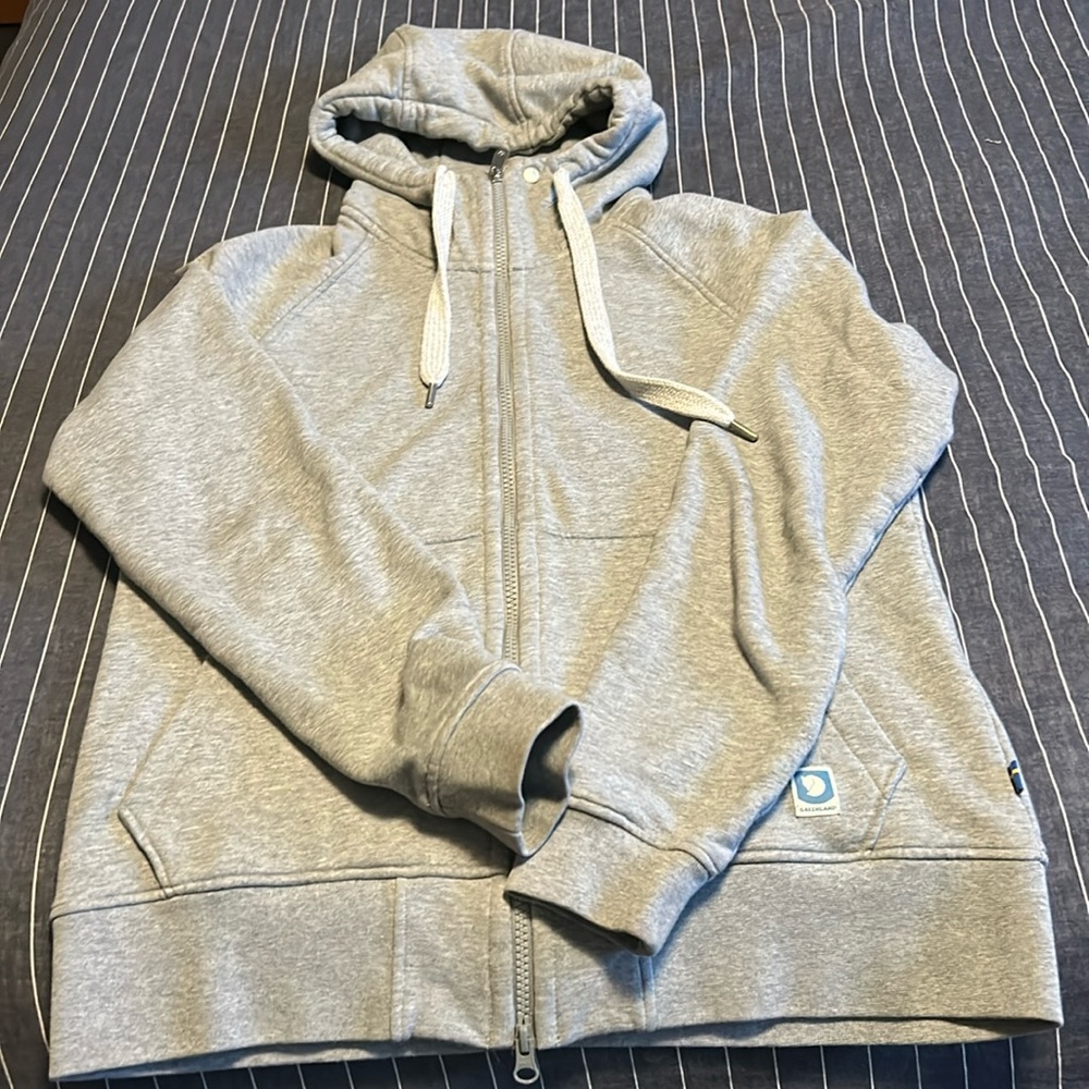 Wms Fjallraven Greenland hoodie. Size M.